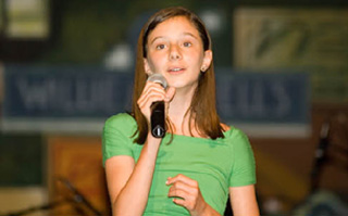Lizzie Ayoub sings for St. Jude