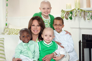 Marlo Thomas with St. Jude Patients
