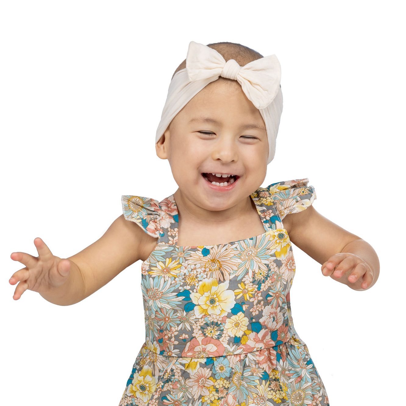 Samara, paciente de St. Jude, sonriendo.