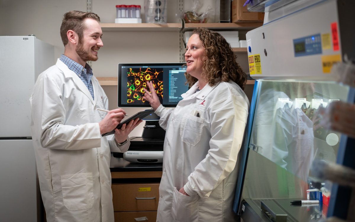 Tristen Wright (left), St. Jude Graduate School of Biomedical Sciences, and Meghan Turnis McGehee, PhD, (right)