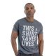 Kirk Franklin, artista de Music Gives luciendo su camiseta Esta Camiseta Salva Vidas para apoyar a St. Jude.