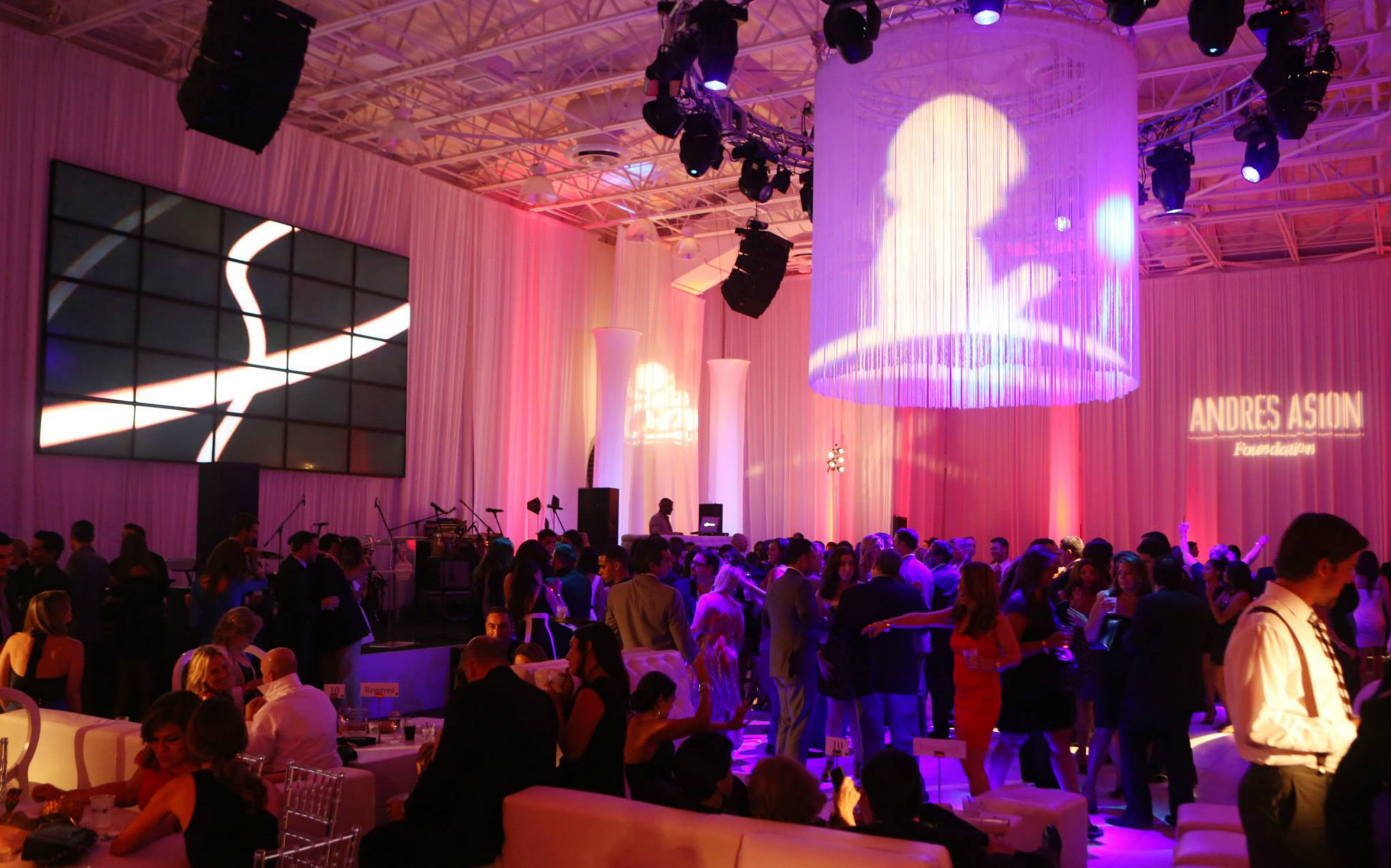 Imagen de una gala benéfica de St. Jude.
